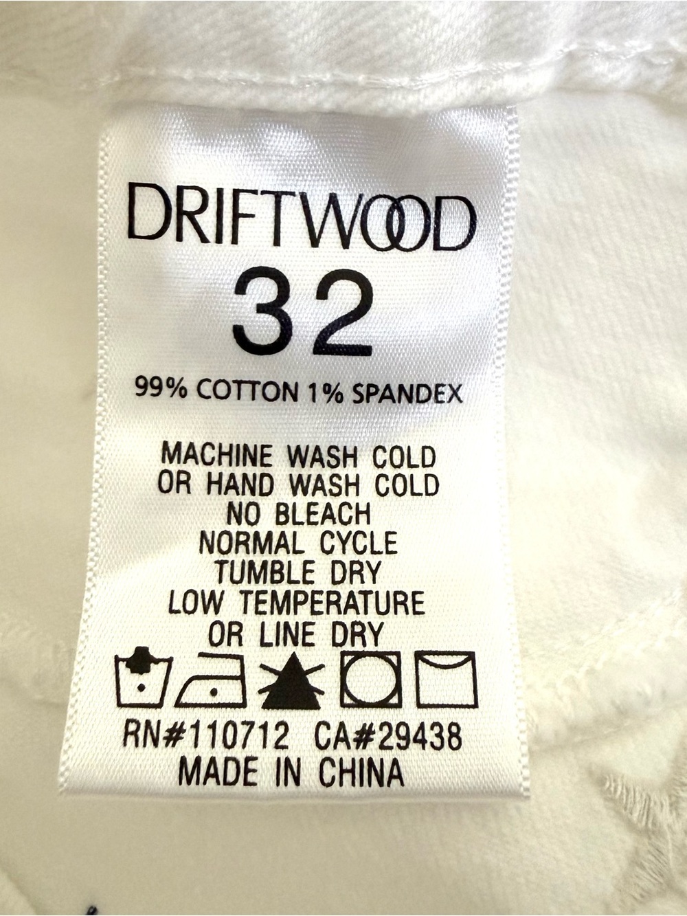 Driftwood Charlee Starry Eyed Embroidered Cropped Wide Leg Jeans Size 32 NWT - Picture 5 of 16